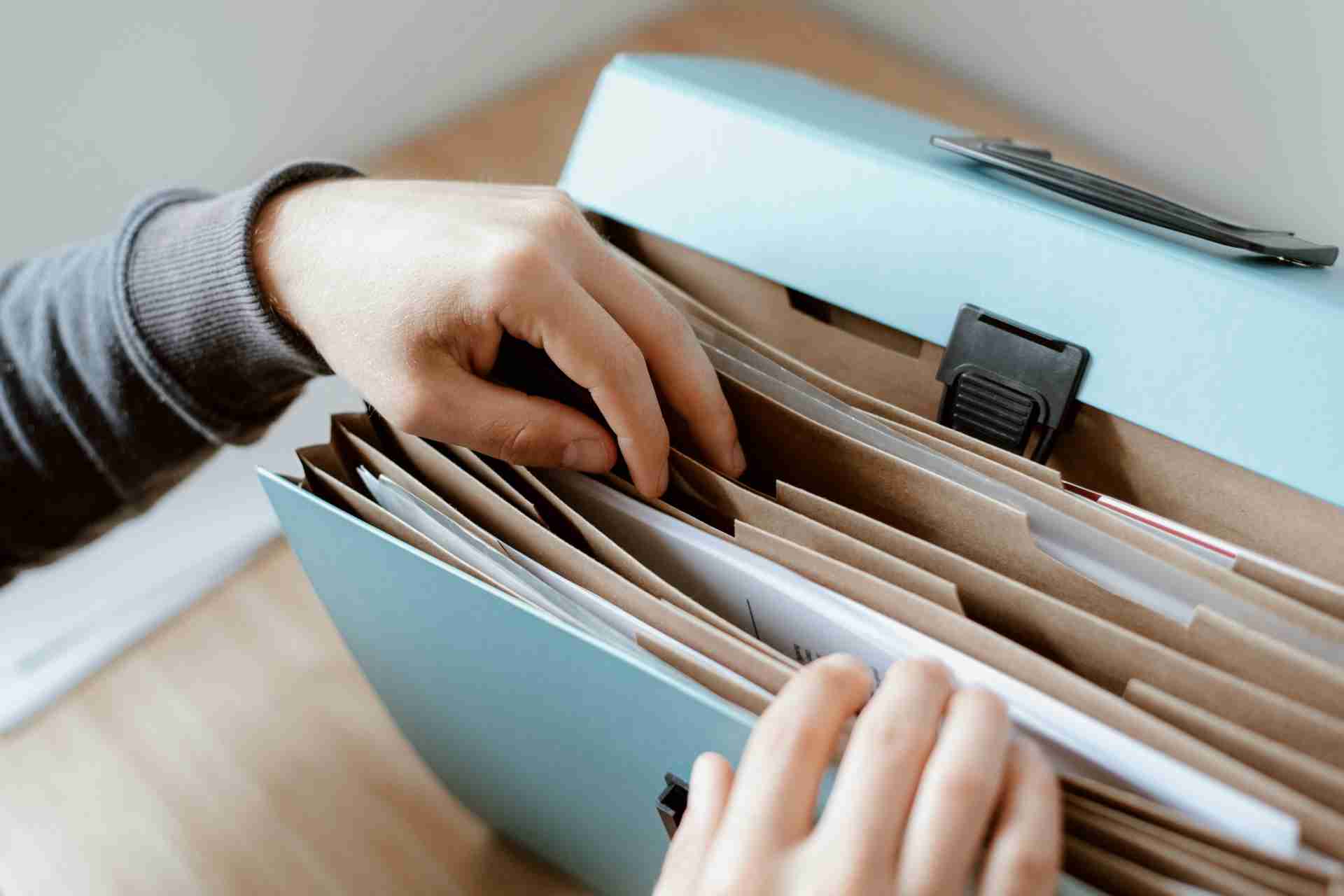Ten tips on how to sort through CVs